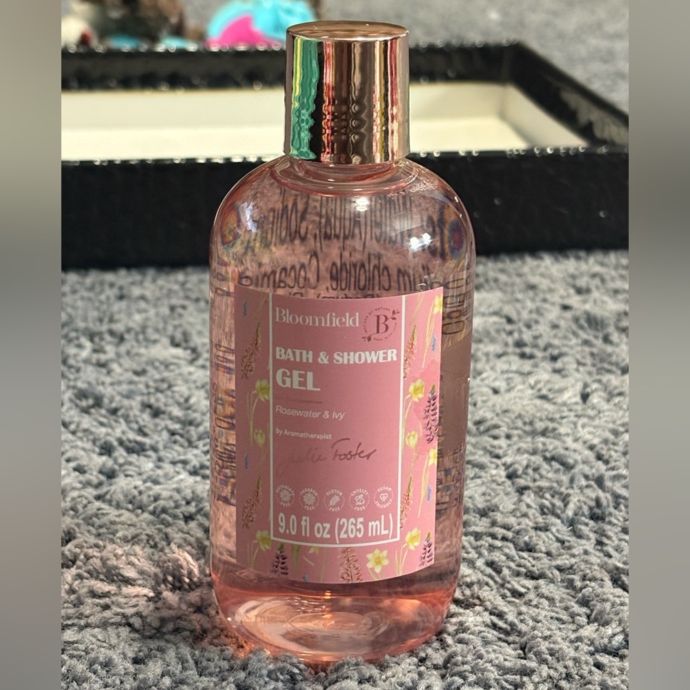 NWT Bloomfield Rosewater and Ivy bath and shower gel